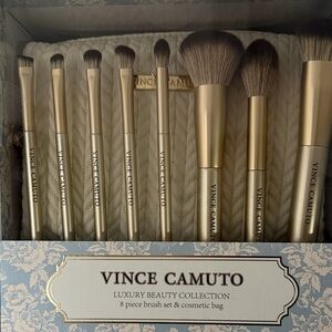 Vince Camuto Luxury Beauty Collection Gold Brush Set with Cosmetic Bag